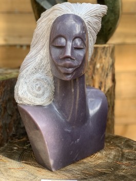 African Beauty by Rufaro Murenza at The Sculpture Park