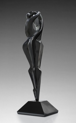 Il Bacio (black) by Maria Bayardo at The Sculpture Park