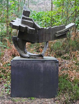 79 Piece by Robert Persey at The Sculpture Park