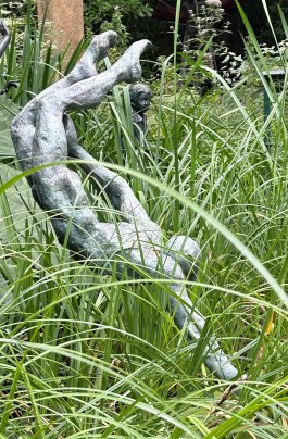 Diving Figure by Stella Shawzin at The Sculpture Park