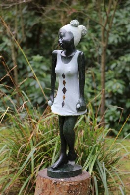 Modest Woman by Vengai Chiwawa at The Sculpture Park