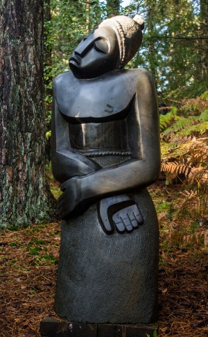 Humble by Locardia Ndandarika at The Sculpture Park
