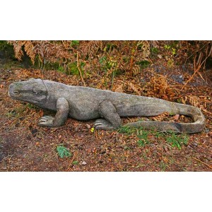 Komodo Dragon (medium) at The Sculpture Park