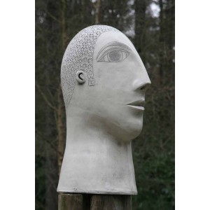 Head by Guy Routledge at The Sculpture Park