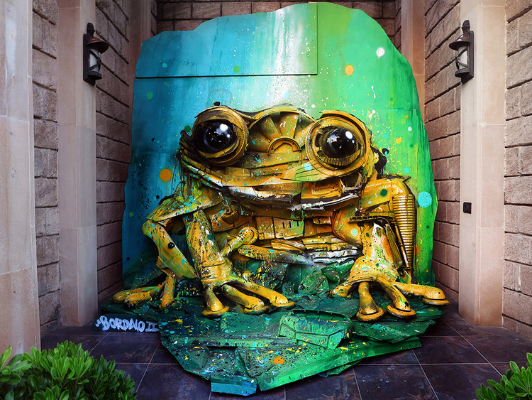 Frog by Bordalo II, Eco Art 2019